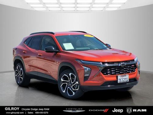Cayenne Orange Metallic 2024 Chevrolet Trax FWD 2RS
