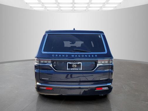 2023 Jeep Grand Wagoneer L Series II 4x4