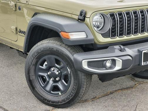 Green 2026 Jeep Gladiator Sport