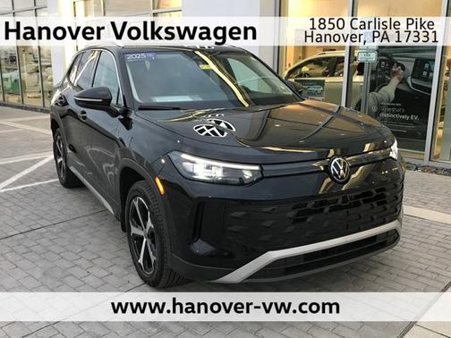 2025 Volkswagen Tiguan 2.0T SE