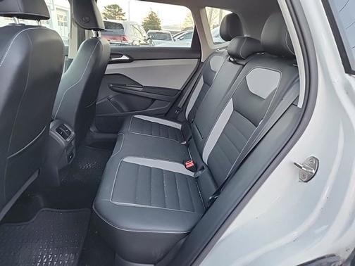 2022 Volkswagen Taos 1.5T SEL