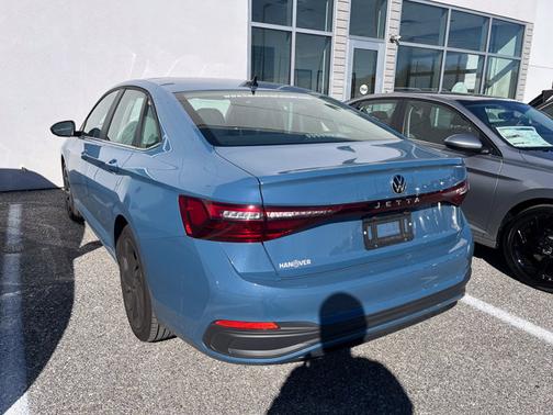 2025 Volkswagen Jetta 1.5T SE