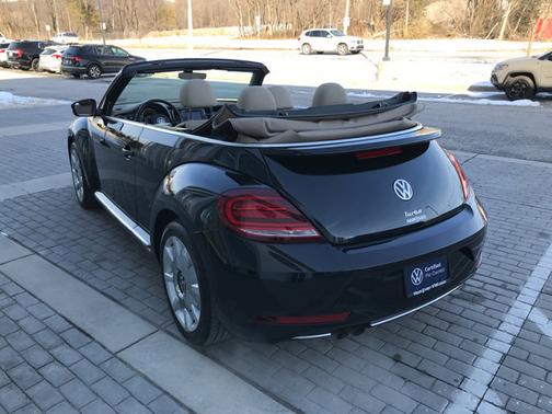 2019 Volkswagen Beetle 2.0T SE