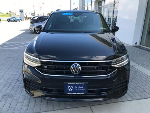 2022 Volkswagen Tiguan 2.0T SE R-Line Black