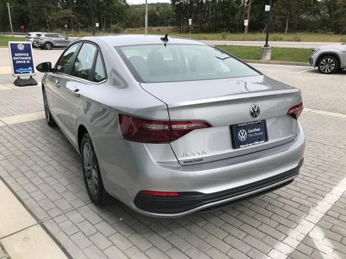 2024 Volkswagen Jetta 1.5T SE
