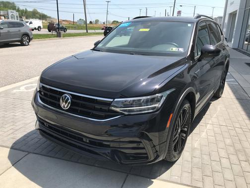 2022 Volkswagen Tiguan 2.0T SE R-Line Black