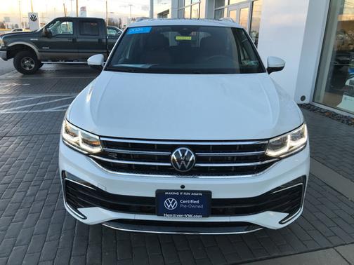 2024 Volkswagen Tiguan 2.0T SEL R-Line