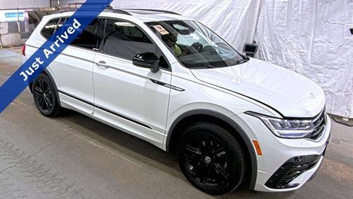2022 Volkswagen Tiguan 2.0T SE R-Line Black
