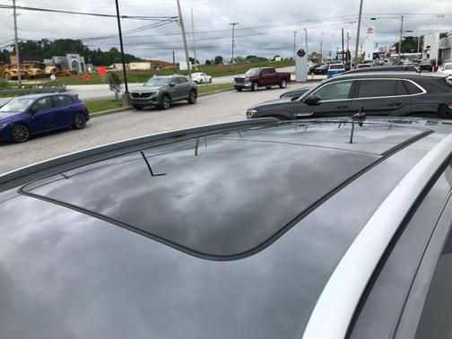 2022 Volkswagen Atlas Cross Sport 3.6 V6 SEL Premium R-Line