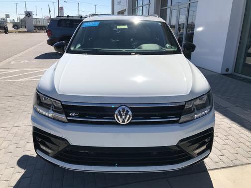 2020 Volkswagen Tiguan 2.0T SE R-Line Black