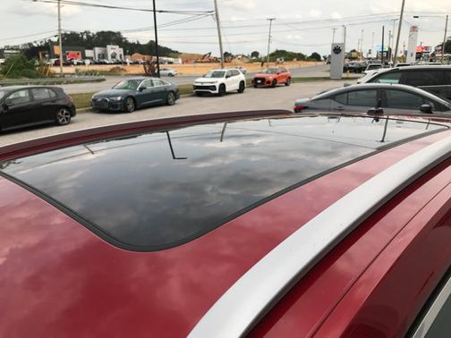 2022 Volkswagen Atlas Cross Sport 3.6 V6 SEL R-Line