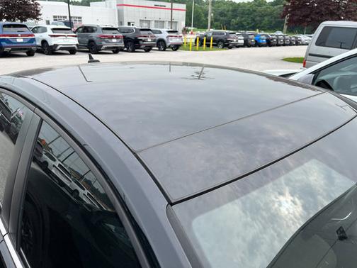 2021 Volkswagen Jetta 1.4T R-Line