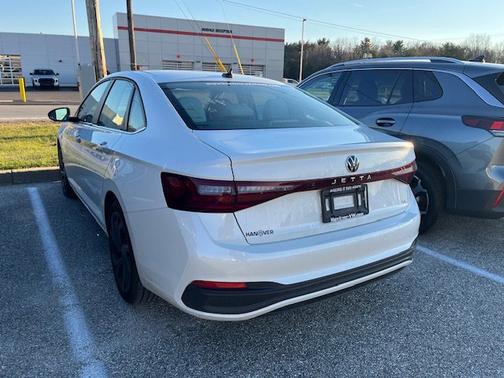 2025 Volkswagen Jetta 1.5T SE