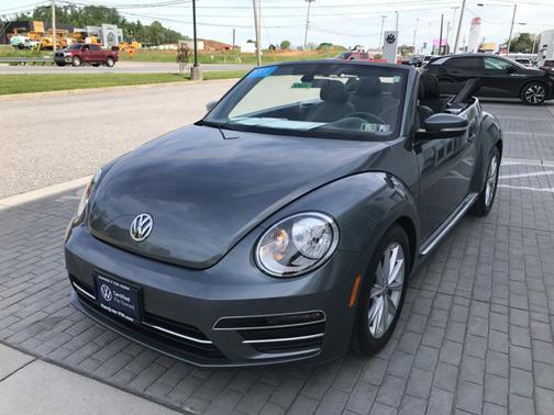 2019 Volkswagen Beetle 2.0T SE