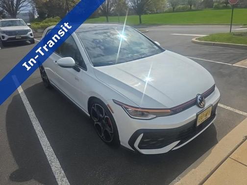 Opal White Pearl Effect 2025 Volkswagen Golf GTI 2.0T Autobahn