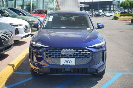 2025 Audi Q5 Premium