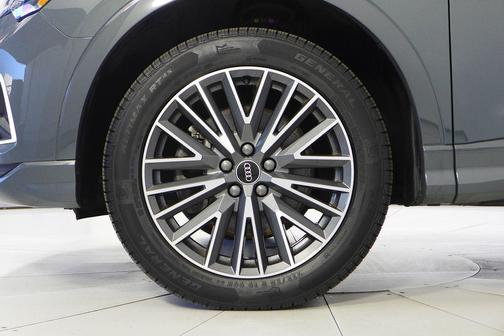 2022 Audi Q3 40 Premium