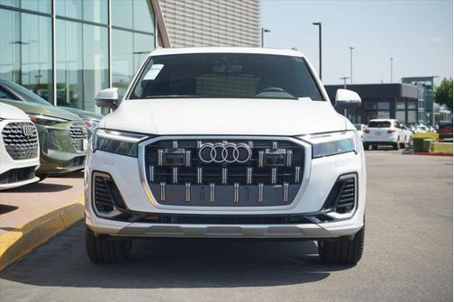 2026 Audi Q7 55 Premium Plus