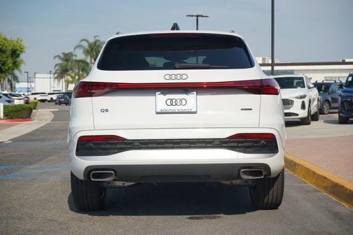 2025 Audi Q5 Premium