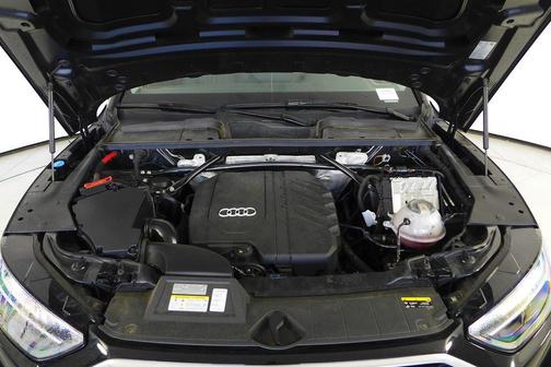 2023 Audi Q5 45 S line Premium