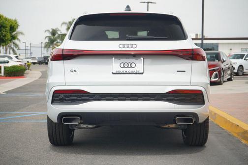 2025 Audi Q5 Premium Plus