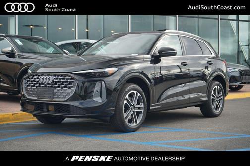 2025 Audi Q5 Premium Plus TFSI quattro S tronic