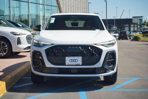 2025 Audi SQ5 3.0T Premium Plus