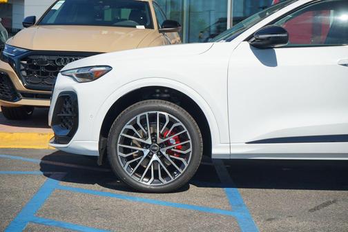 2025 Audi SQ5 3.0T Premium Plus