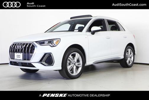 2023 Audi Q3 Premium 45 TFSI S line quattro Tiptronic