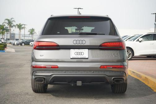 2026 Audi Q7 55 Premium Plus
