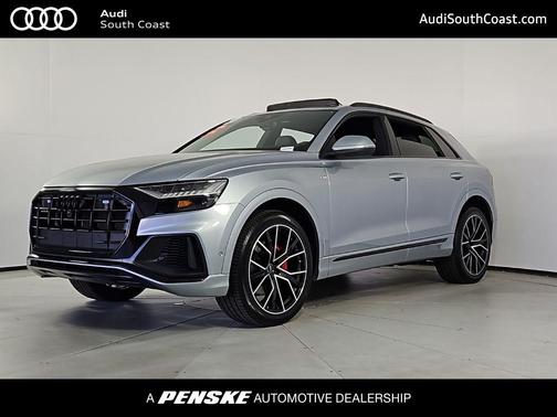 2023 Audi Q8 55 Premium Plus