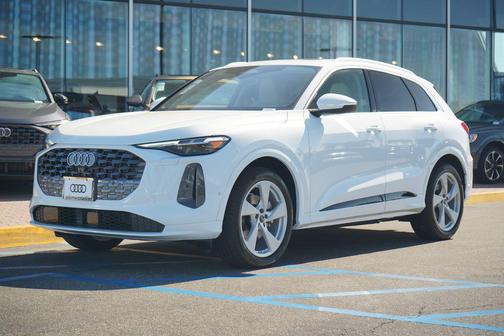 2025 Audi Q5 Prestige TFSI quattro S tronic