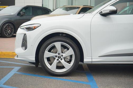 2025 Audi Q5 Prestige