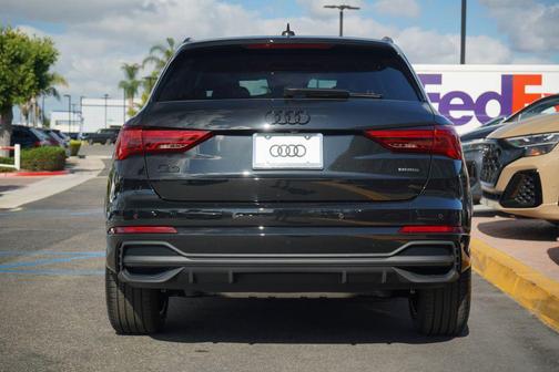 2025 Audi Q3 45 S line Premium Plus
