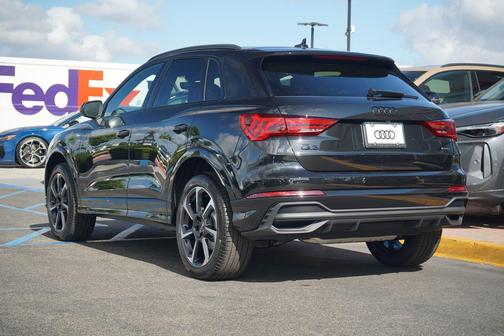 2025 Audi Q3 45 S line Premium Plus