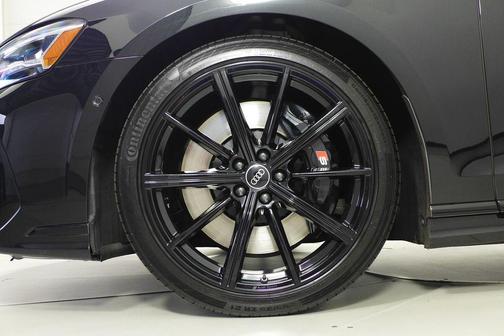 2022 Audi S8 4.0T