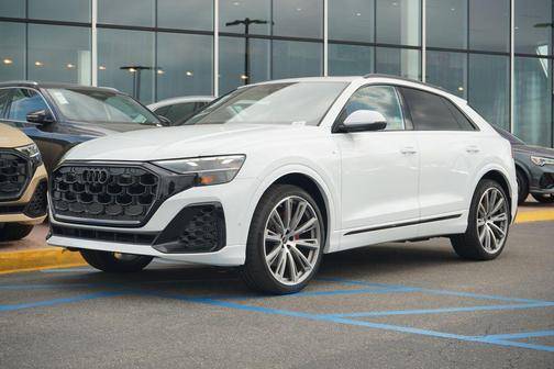 2026 Audi Q8 55 Prestige