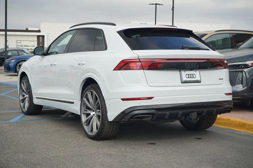 2026 Audi Q8 55 Prestige