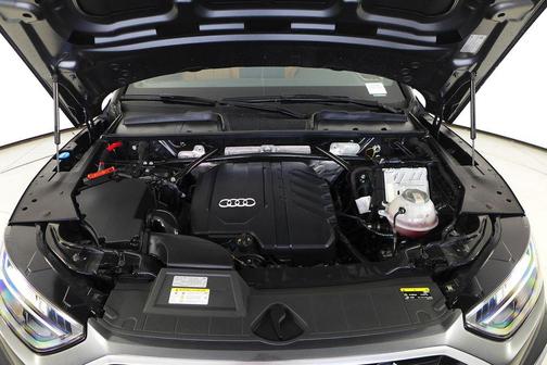 2022 Audi Q5 45 S line Premium