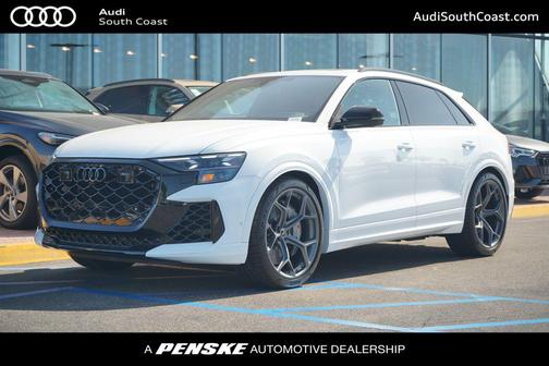 2025 Audi RS Q8 4.0T
