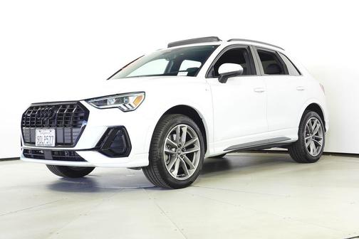2023 Audi Q3 45 S line Premium Plus