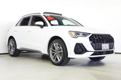 2023 Audi Q3 45 S line Premium Plus