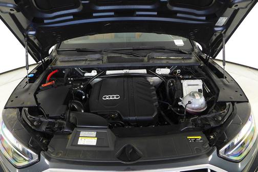 2023 Audi Q5 40 Premium