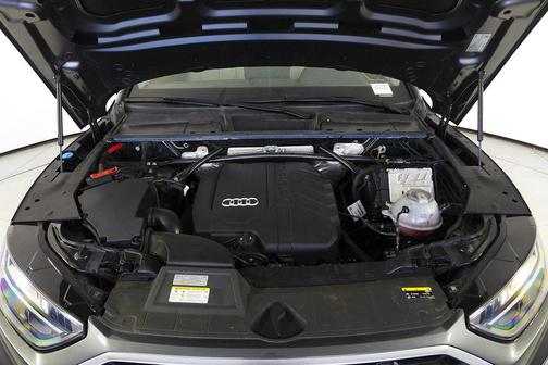 2022 Audi Q5 45 S line Premium Plus