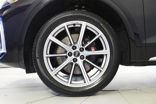 2022 Audi SQ5 3.0T Premium Plus