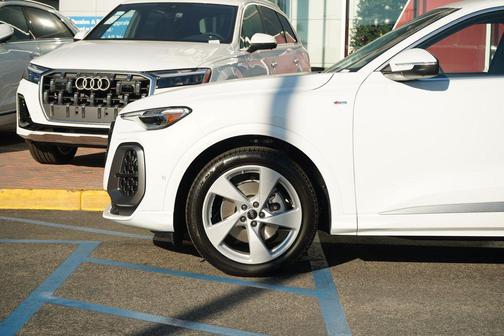 2025 Audi Q5 Prestige TFSI quattro S tronic