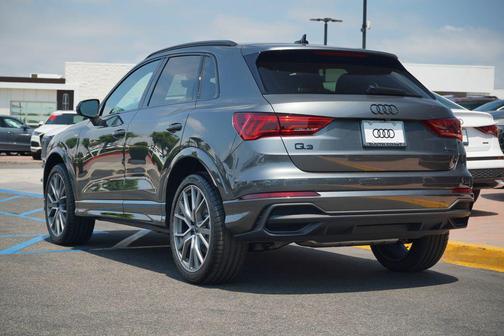 2025 Audi Q3 45 S line Premium Plus