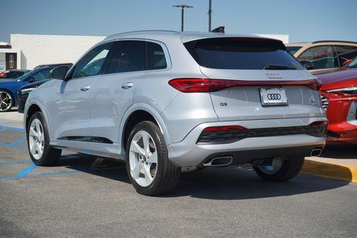 2025 Audi Q5 Premium Plus