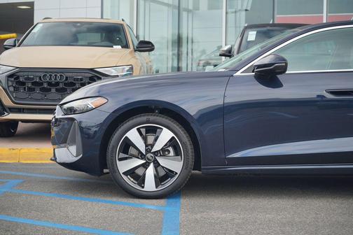 2025 Audi A5 Premium Plus TFSI quattro S tronic