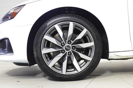 2023 Audi A4 40 Premium